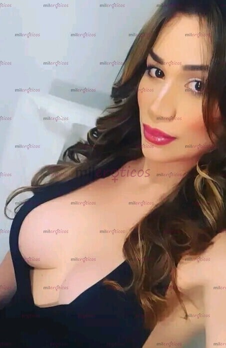 FOTOS DE BLÁNCÁ FIESTÁ VEN A MI ESTÁ NOCHE PARCHEMOS ...TENGAMOS SEXO DELI
