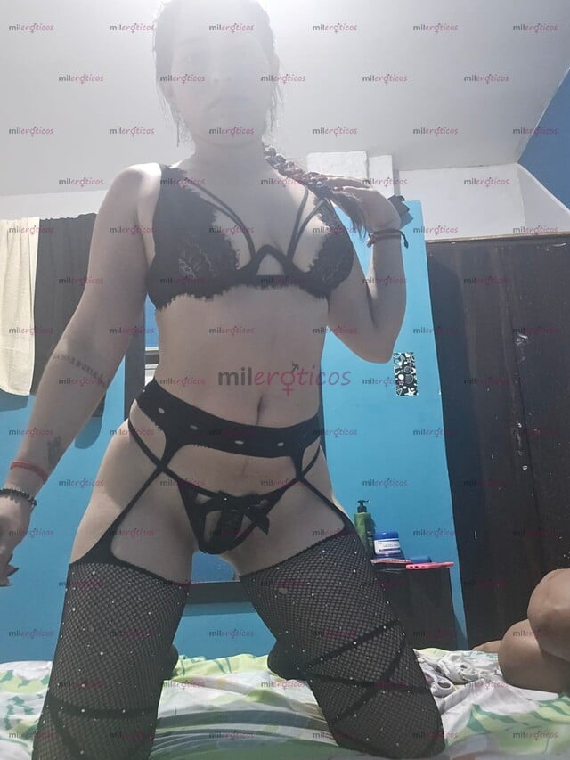 FOTOS DE HOLA SOY LAURA UNA CHICA MUY CARIÑOSA Y MUY APASIONADA