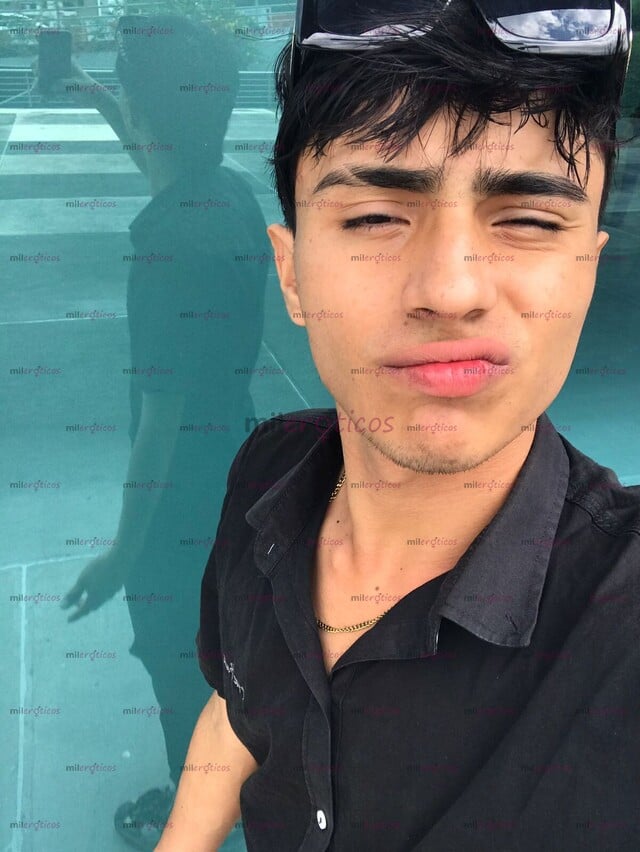 FOTOS DE HOLA SOY TANNER UN CHICO VERGÓN, VERSÁTIL ADICTO AL SEXO