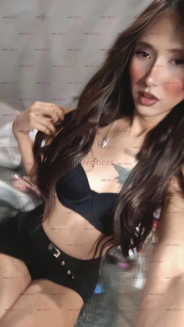 FOTOS DE CHICA TRANS SÚPER SEXY Y FEMENINA, ALTA, NALGONA Y MUY SEXY