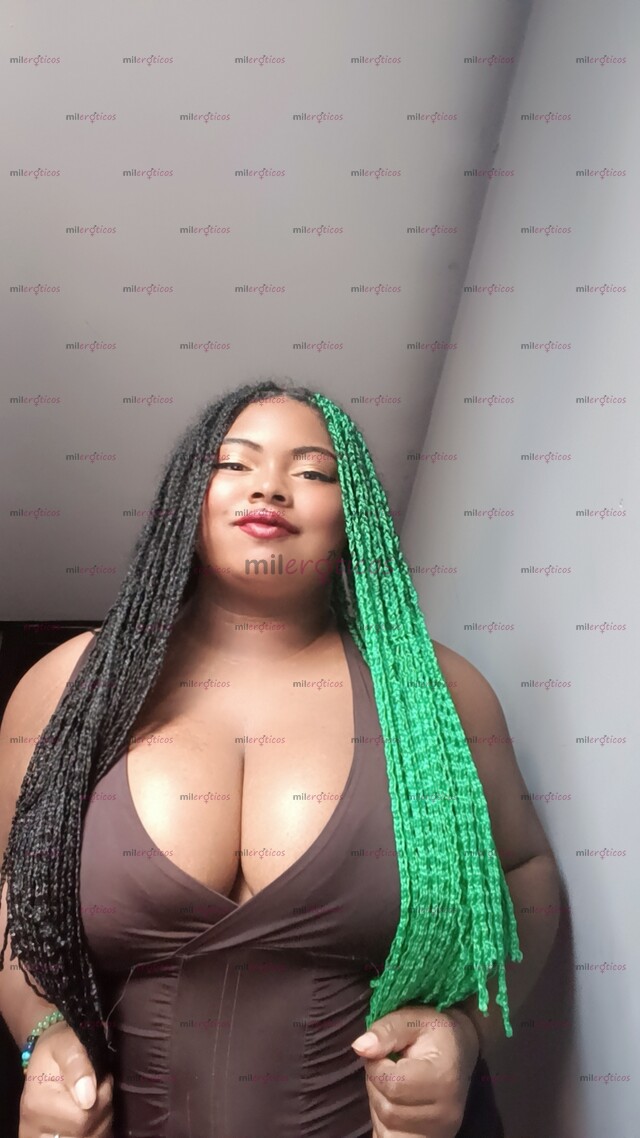 FOTOS DE SABES, ESTA ROPA ME APRIETA. ¿ME LA QUITAS?