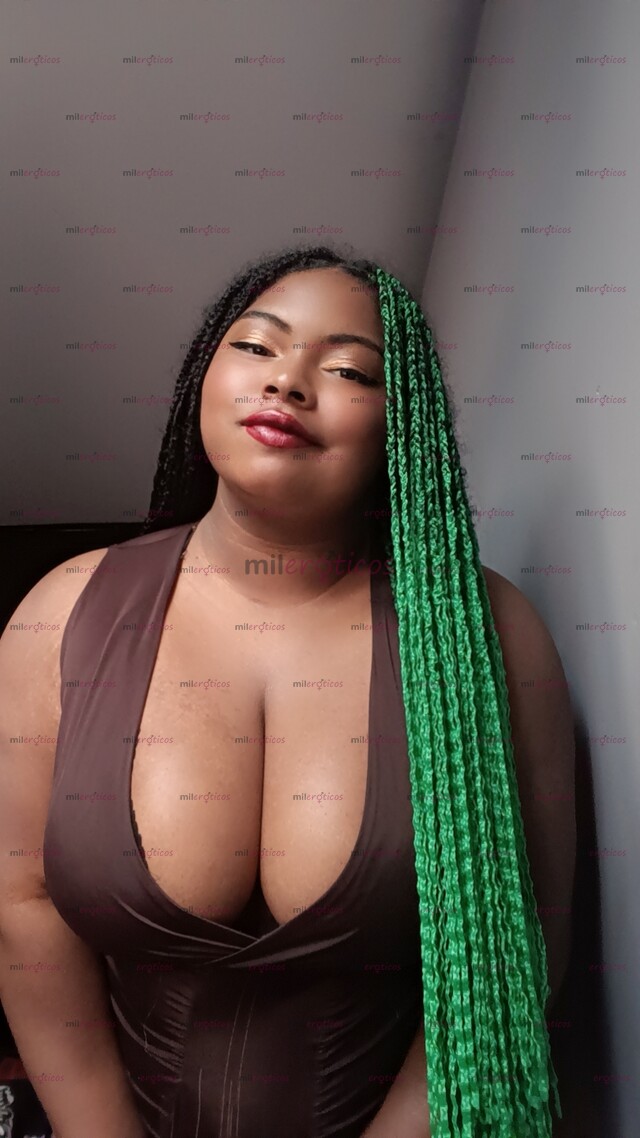 FOTOS DE SABES, ESTA ROPA ME APRIETA. ¿ME LA QUITAS?