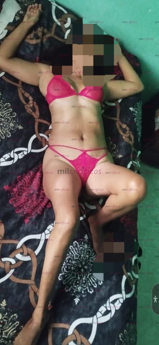 FOTOS DE HERMOSA MORENA DELGADA Y ARDIENTE DE SENOS RICOS Y TENTADORES