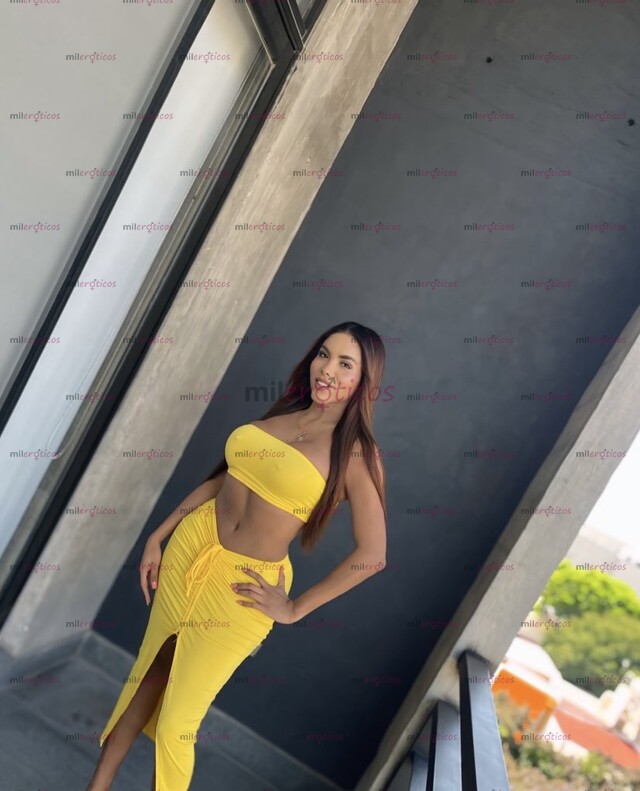 FOTOS DE ARRECHA Y SÚPER CALIENTE LISTA PARA DARTE MI VERGA Y LENGUA