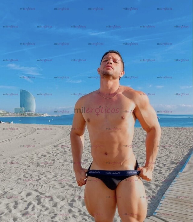 FOTOS DE SEXY COLOMBIANO PARA COMPLACERTE , LLÁMAME PARA PASARLA RICO