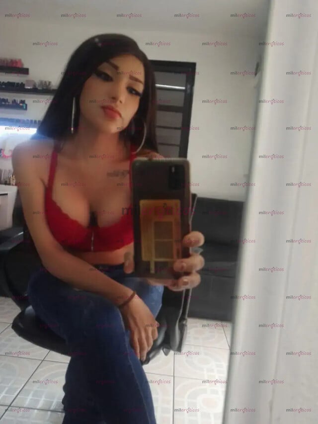 FOTOS DE BELLA MELLISA TRANSEXUAL CON FISICO U CUERPO MUY FEMENINA