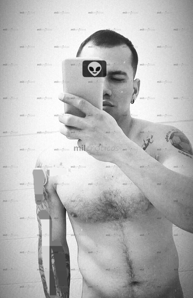 FOTOS DE HOLA PRINCESAS SOY ANDRES UN CHICO COMPLACIENTE 100% SOLO DOMICILIOS