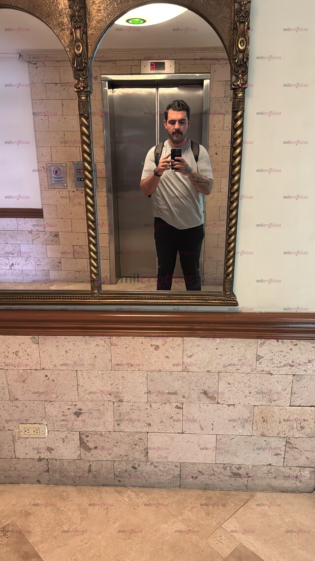 FOTOS DE 32 AÑOS LISTO PARA DAR PLACER A MUJERES