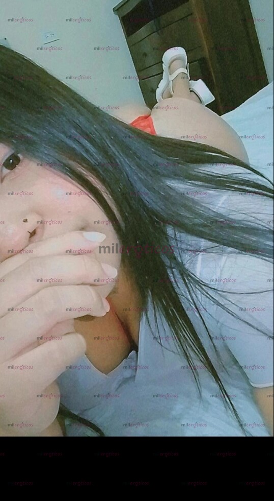 FOTOS DE RICA, CALIENTE Y APRETADITA CON GANAS DE VERGA PAPI