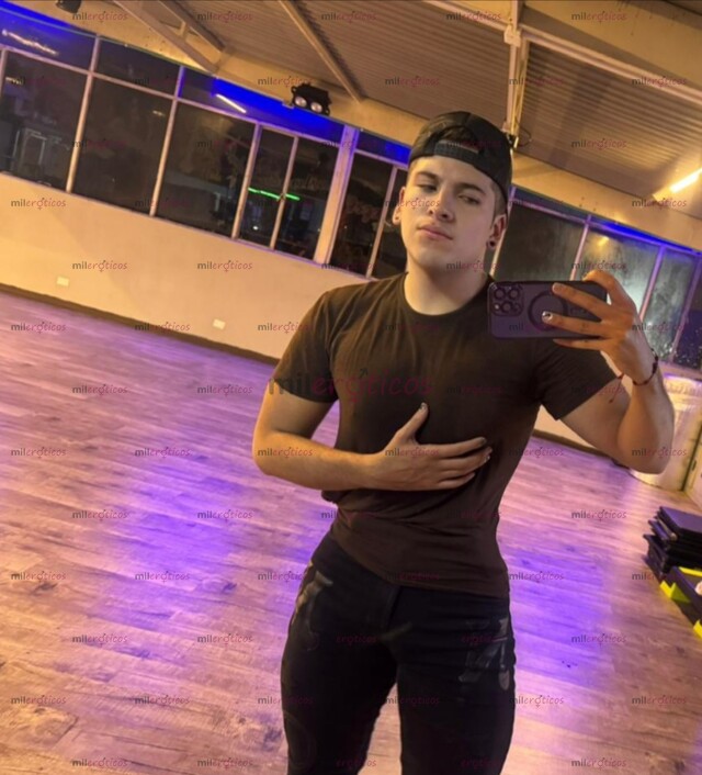 FOTOS DE TOTALMENTE COMPLACIENTE MORBOSO ARRECHO VERSÁTIL BUENA VERGA NALGON