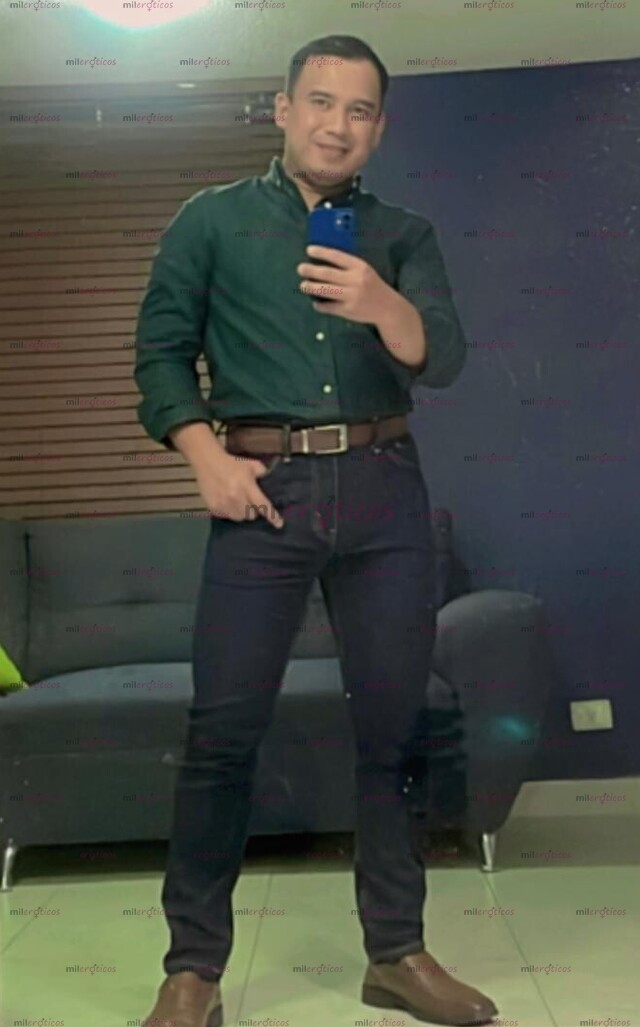 FOTOS DE CHAVO CALIENTE Y MUY COMPLACIENTE DISPONIBLE PARA TI