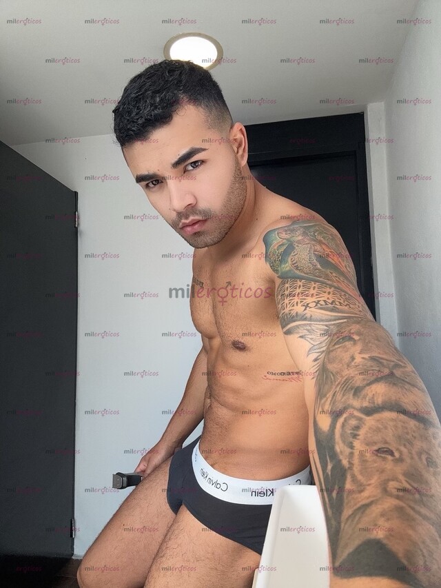 FOTOS DE MACHO BISEXUAL TATUADO VARONIL CALIENTE DISPONIBLE