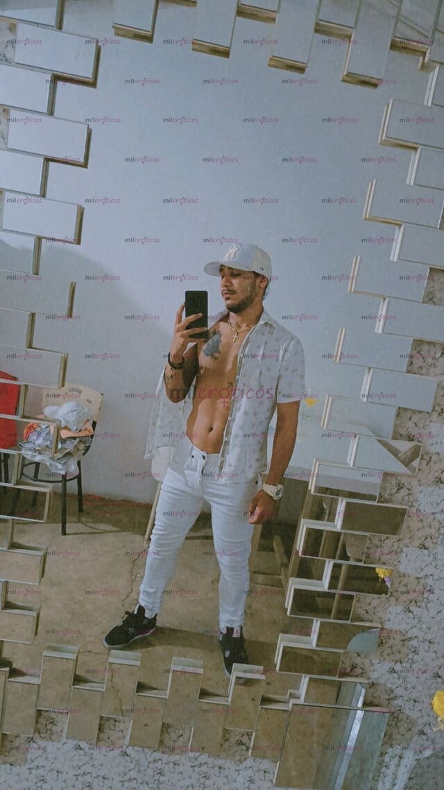 FOTOS DE HOLA UN GUSTO JHAPSSON DE 24 AÑOS ACTIVO VERGON FULL LECHERO 20CM ROPE CULO