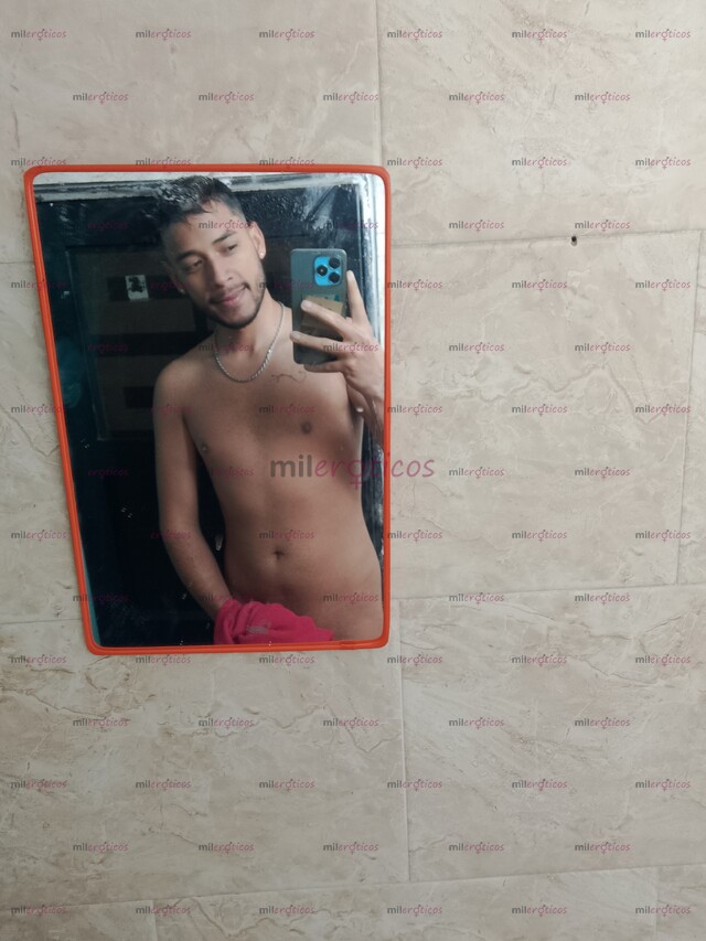 FOTOS DE CHICO JOVEN SIN TABU DISPUESTO A COMPLACER
