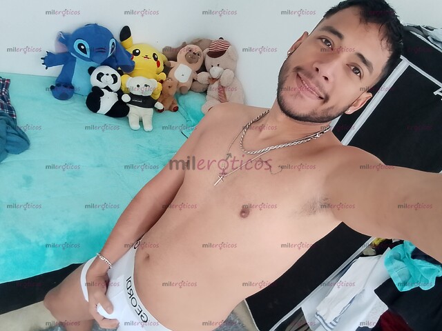 FOTOS DE CHICO JOVEN SIN TABU DISPUESTO A COMPLACER