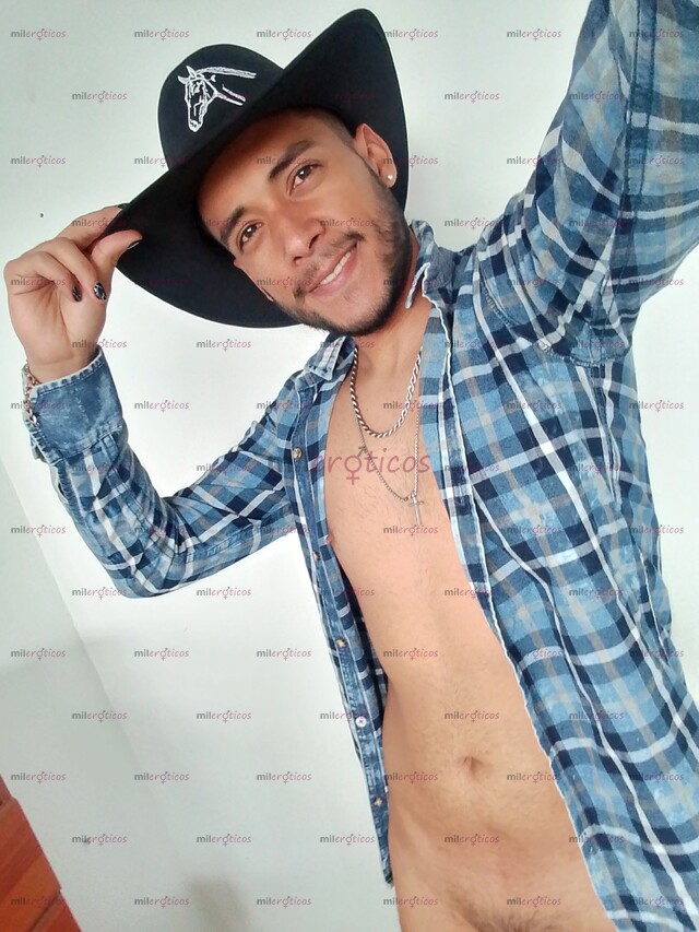 FOTOS DE CHICO JOVEN SIN TABU DISPUESTO A COMPLACER