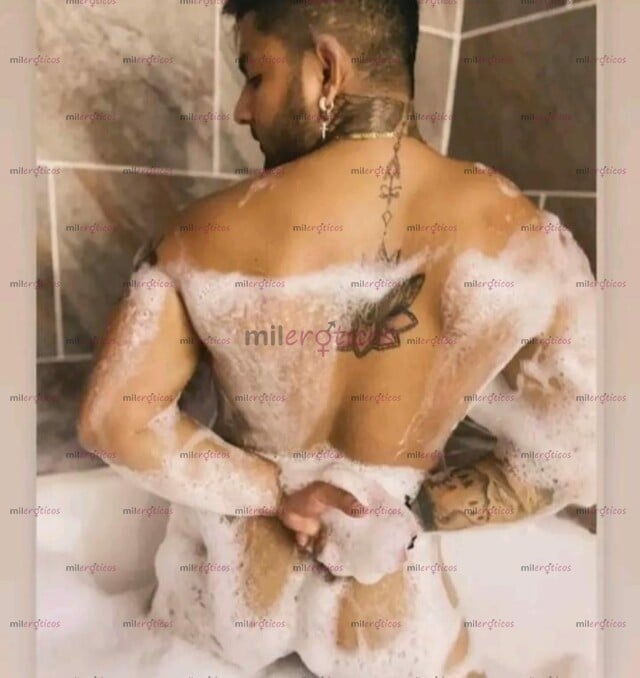 FOTOS DE MOHAMED SALAH ACTIVO VERSATIL MASAJISTA WHATSAPP 3332587840