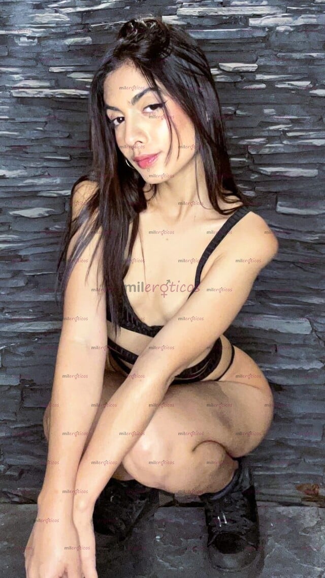 FOTOS DE RICA MUY COMPLACIENTE, SEXY RICA FLAQUITA CON LUGAR GRATIS