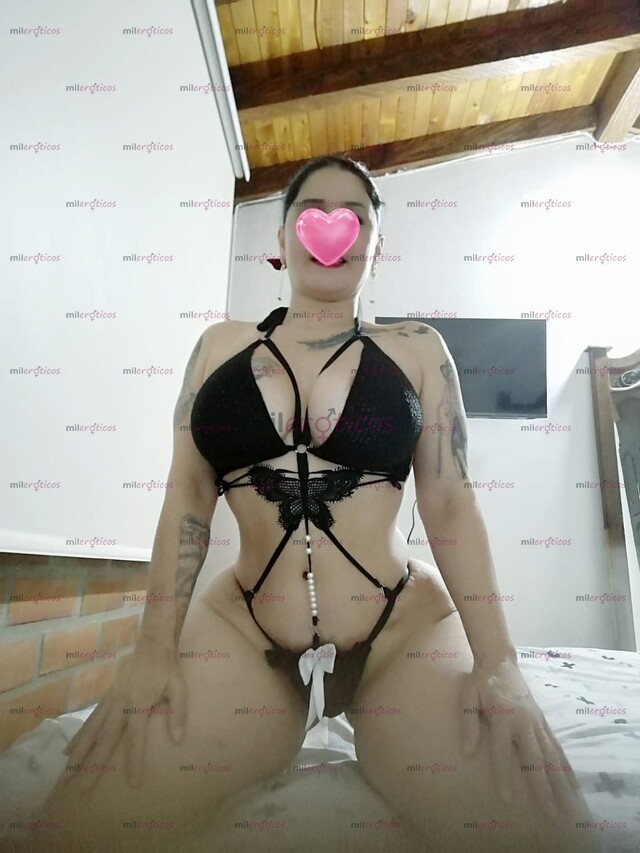 FOTOS DE FABIOLA TU CHICA COMO LA QUIERA TENER EN LA CAMA TODA TUYA PAPI