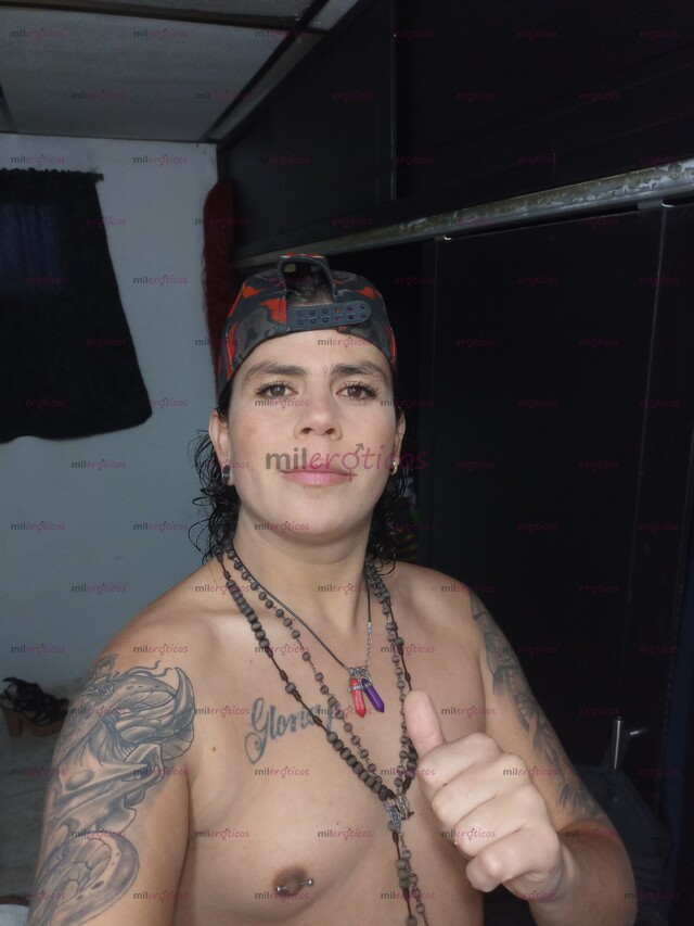 FOTOS DE JOVEN ARDIENTE CALEÑO .SEXO SUDOR Y CALOR