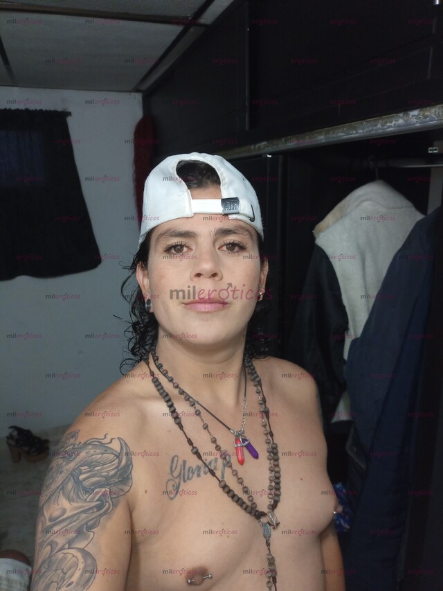 FOTOS DE JOVEN ARDIENTE CALEÑO .SEXO SUDOR Y CALOR