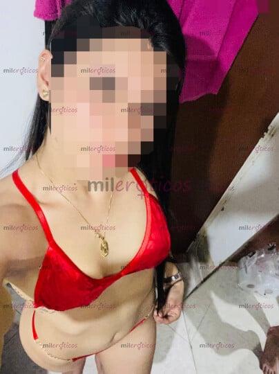 FOTOS DE CALIENTE JOVENCITA COLOMBIANA DISPUESTA A COMPLACER TODAS TUS FANTASIAS SEXUALES