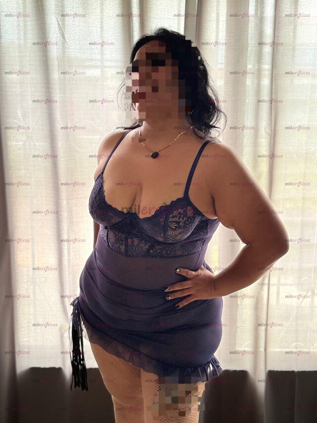 FOTOS DE HOLA GUAPO DETONAME ...LA REYNA DE LAS MAMADAS