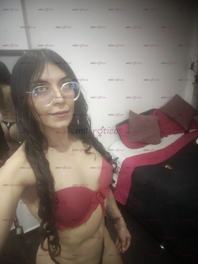 FOTOS DE VOLVÍ YO SOY YO NO COMPITO AMORES REDES SOCIALES TKTK ING FCB SIDNEY BECERRA