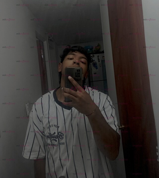 FOTOS DE 21 AÑOS DE PURA SEDUCCIÓN, PLACER Y MISTERIO.