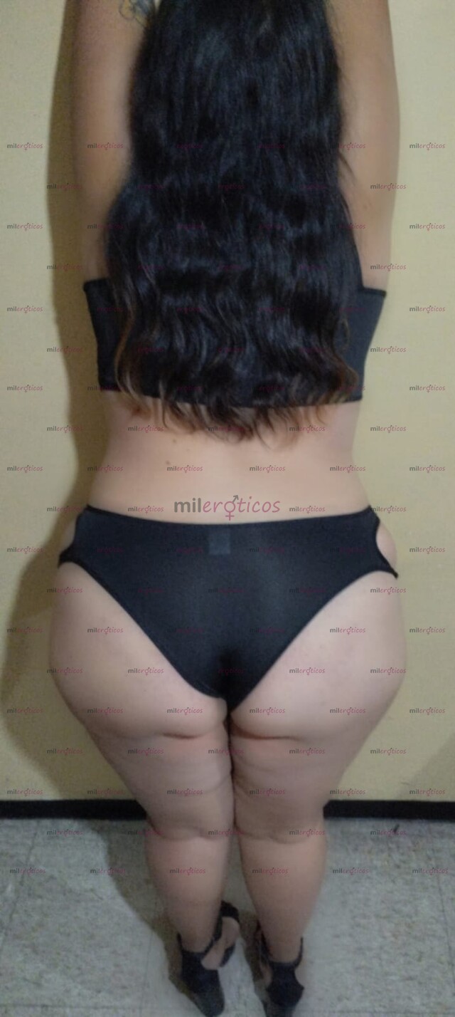 FOTOS DE JOVEN FRONDOSA,SABROSA,HOT Y LINDA DE 26 AÑOS. BARBARA