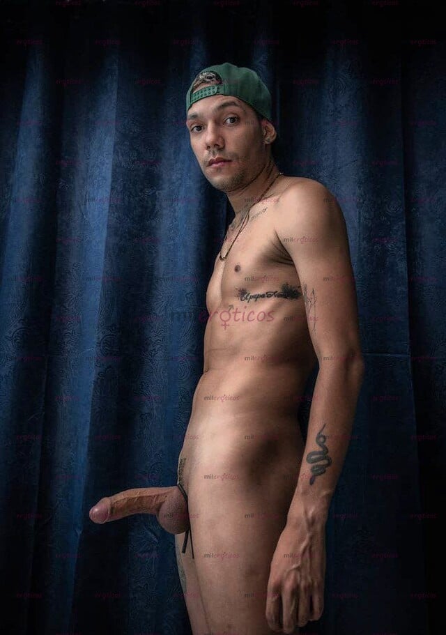 FOTOS DE VERGON 22 CM NUEVO EN LA CIUDAD MORENO FLACO Y TATUADO PARA DARTE PLACER