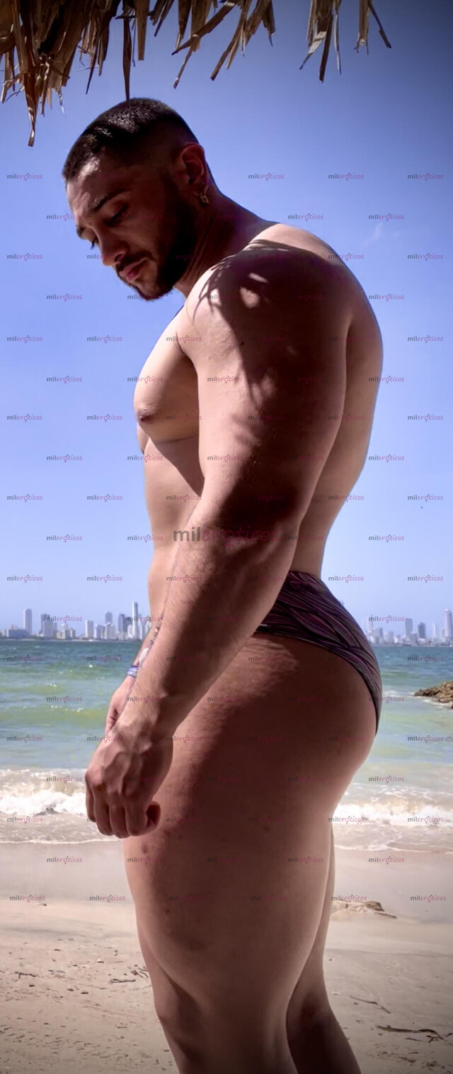 FOTOS DE SOY UN HOMBRE MUY EDUCADO STRIPPER DE ALTO NIVEL A TU SERVICIO...