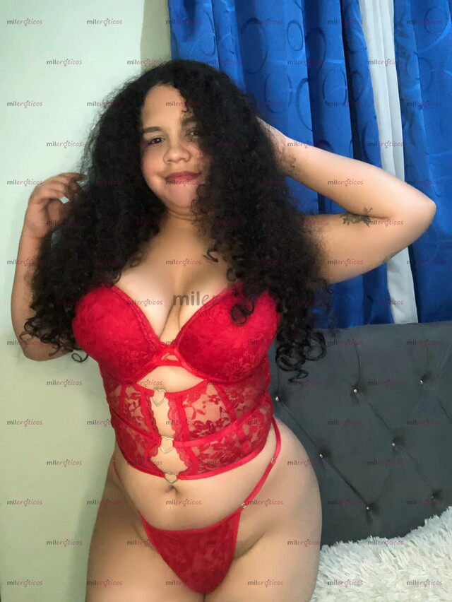 FOTOS DE CARA ANGELICAL PERO DIABLA AL FOLLAR SCROT MOJADITA PARA TI VEN GOZA RICO