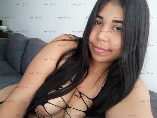 FOTOS DE MORENITA SENSUAL Y HERMOSA PARA SACARTE TODITA LA LECHE