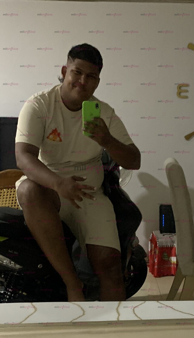 FOTOS DE GORDITO AGRADABLE Y COMPLACIENTE PARA SACIAR TUS NECESIDADES