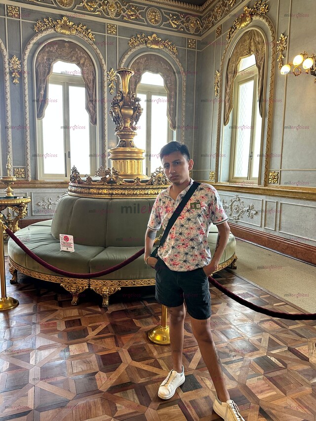 FOTOS DE JOVEN DE VISITA EN TU CIUDAD PARA COMPLACERTE