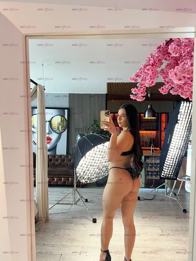 FOTOS DE ANTONELLA , ESCORT DE ALTO NIVEL QUE LLEGO A DARTE EL MEJOR DE LOS SEXOS