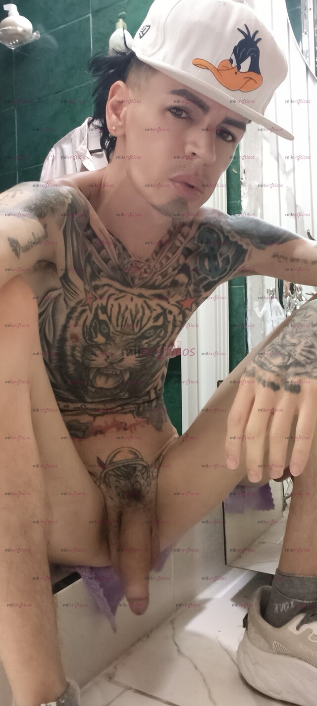 FOTOS DE FLACO VERGON TATUADO ACTIVO MORBOSO LECHERO