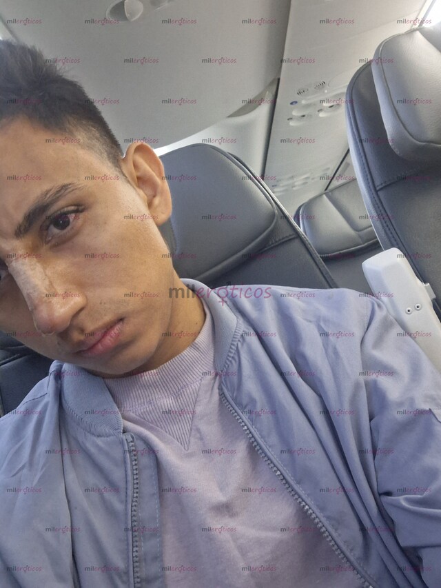 FOTOS DE CHICO NUEVO EN EL AMBIENTE DE VISITA CON LUGAR