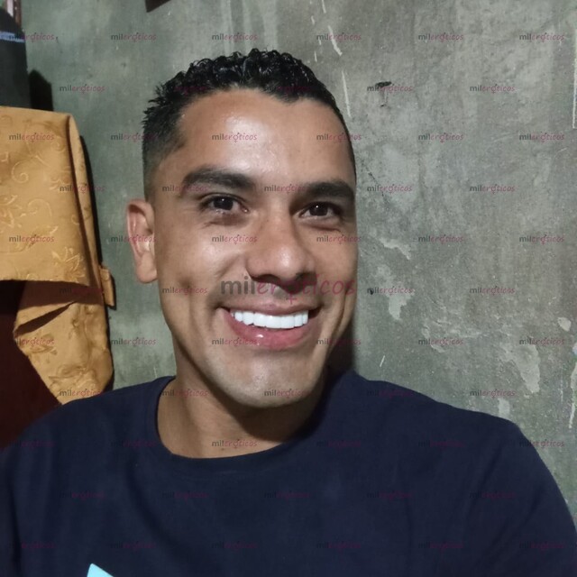 FOTOS DE PAISA ACTIVO CON GANAS DE ROMPER ALGO DELICIOSO