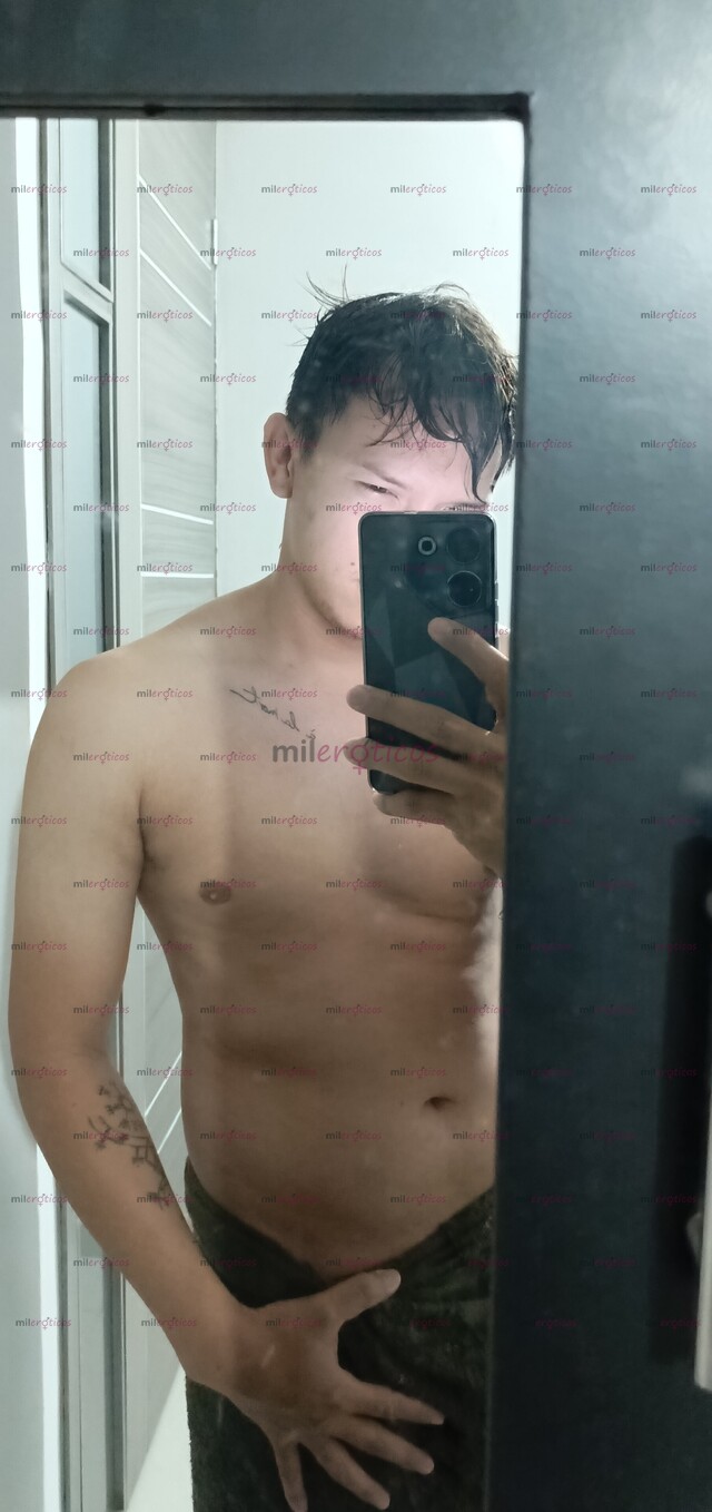 FOTOS DE JOVEN APUESTO, PULCRO Y VERGON SERVICIO PARA MUJERES