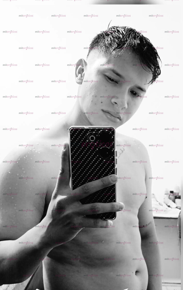 FOTOS DE JOVEN APUESTO, PULCRO Y VERGON SERVICIO PARA MUJERES