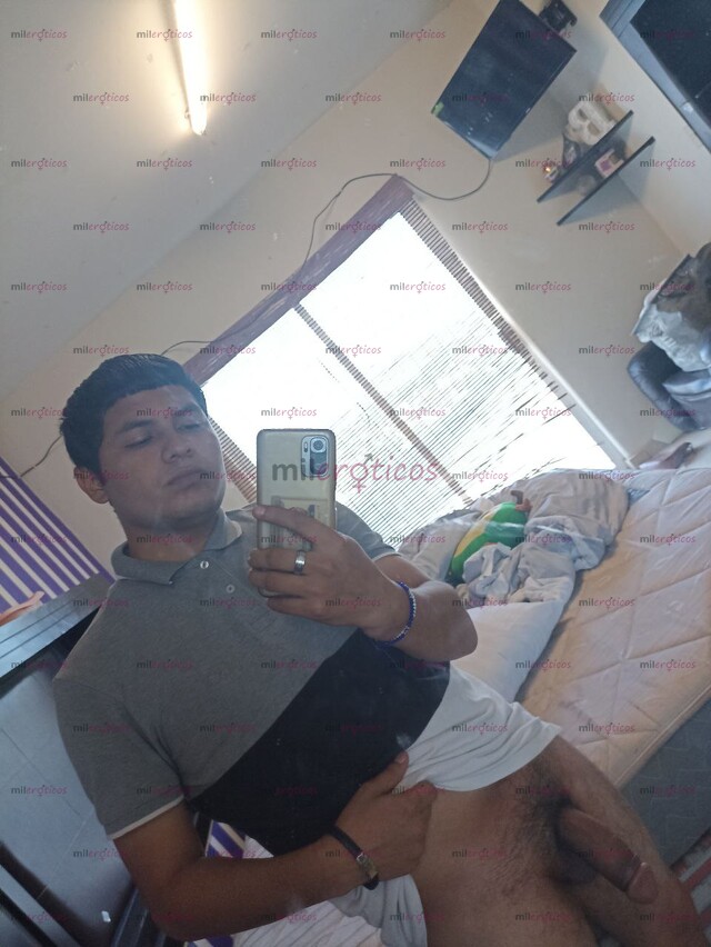 FOTOS DE QUIERES PASARLA RICO? JOVENCITO, LISTO PARA COMPLACERTE