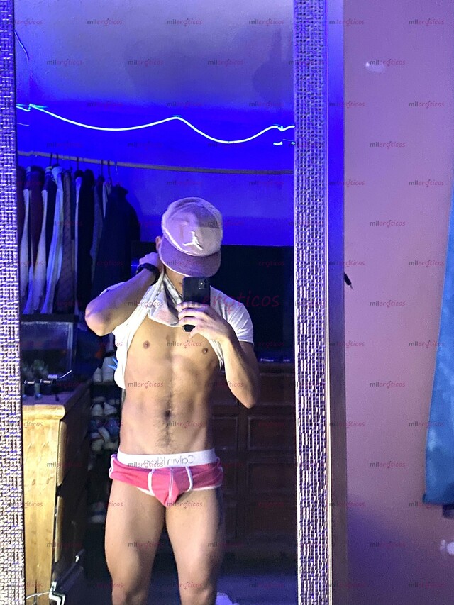 FOTOS DE INTER, BISEXUALALGO RICO QUE TE PUEDES COMER, ME GUSTAN FUMES