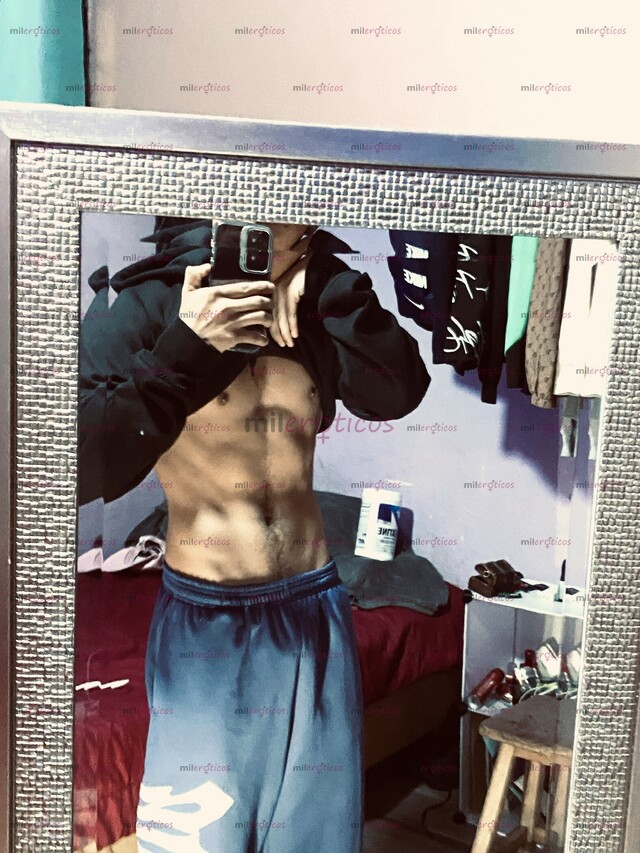 FOTOS DE INTER, BISEXUALALGO RICO QUE TE PUEDES COMER, ME GUSTAN FUMES