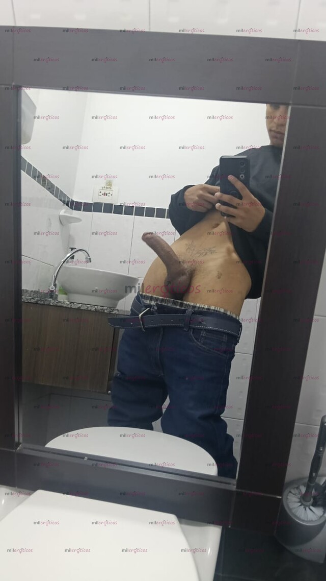 FOTOS DE 20AÑOS CALEÑO ACTIVO CON GRAN POLLA TE CONSIENTO DONDE QUIERAS Y COMO QUIERAS