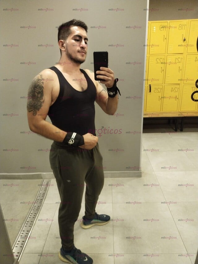 FOTOS DE SERVICIO EXCLUSIVO CLIENTES VIP SCORT ELEGANTE VARONIL VERGON MASAJISTA