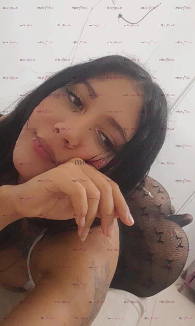 FOTOS DE PELINEGRA PIERNONA CON LOS PRECIOS MAS ASEQUIBLES PARA TU DISFRUTE
