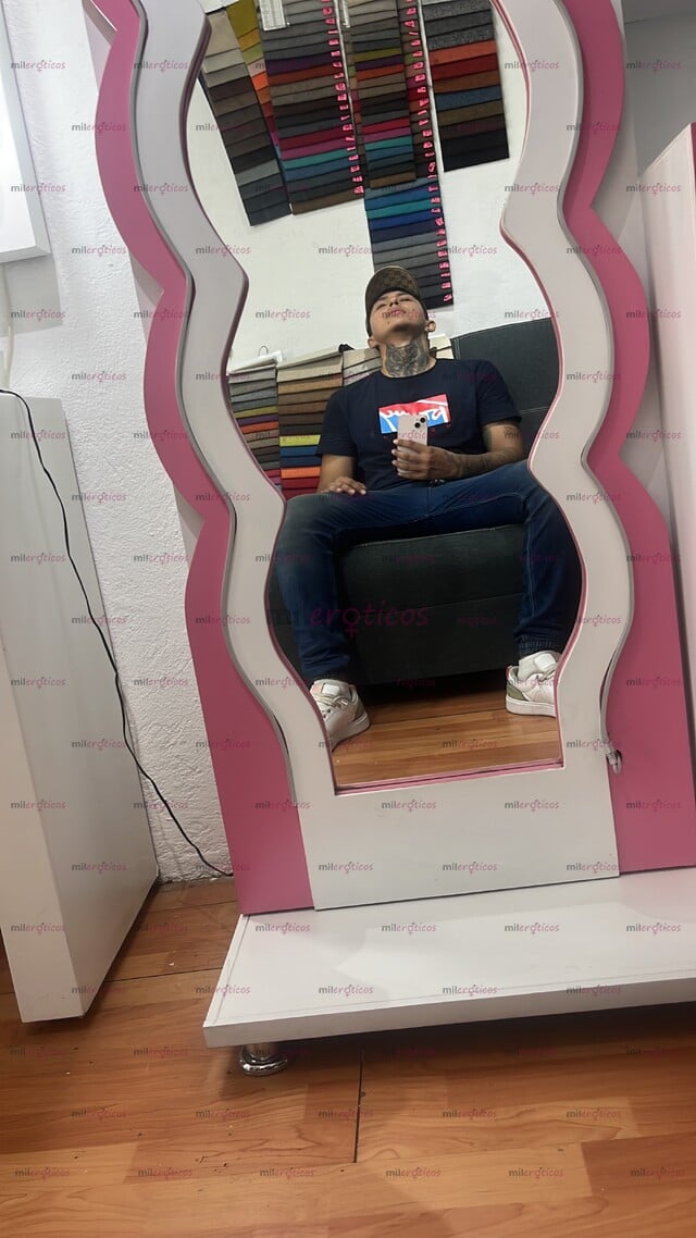 FOTOS DE JOVEN ARRECHO LISTO PARA CUMPLIR TUS FANTASIAS