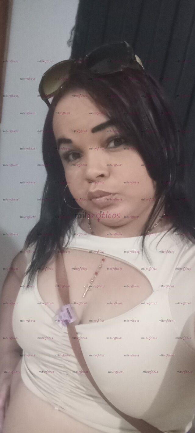 FOTOS DE ESTOY DE PASO EN LA LOMA. ME PUEDES COMUNICAR AL SIGUIENTE NÚMERO 3105038597..